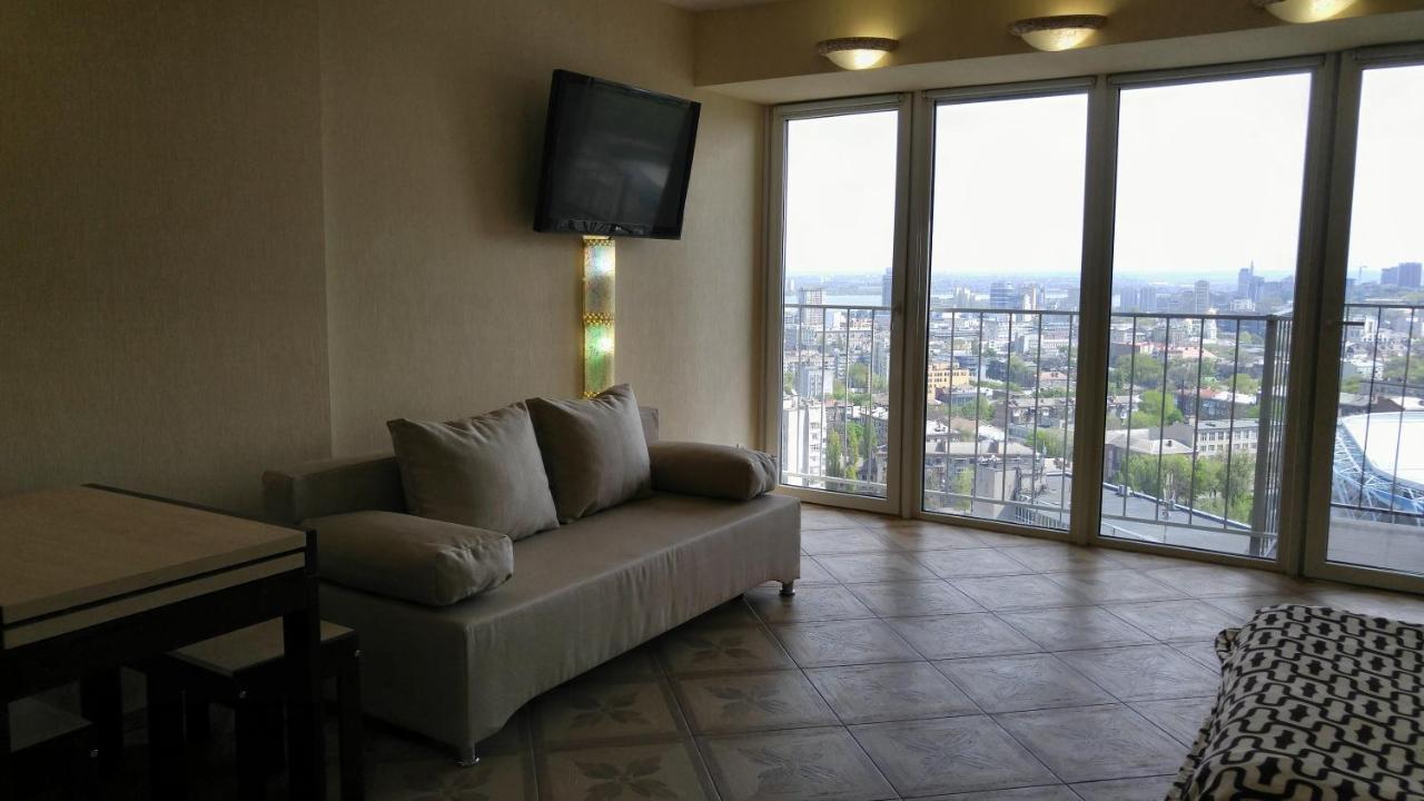 Apartment Near Dnipro Arena エクステリア 写真
