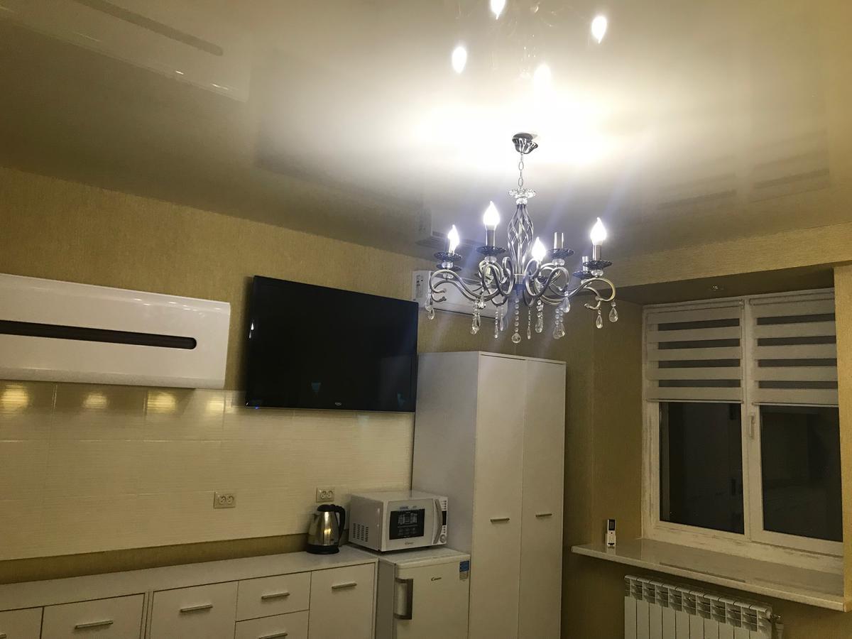 Apartment Near Dnipro Arena エクステリア 写真